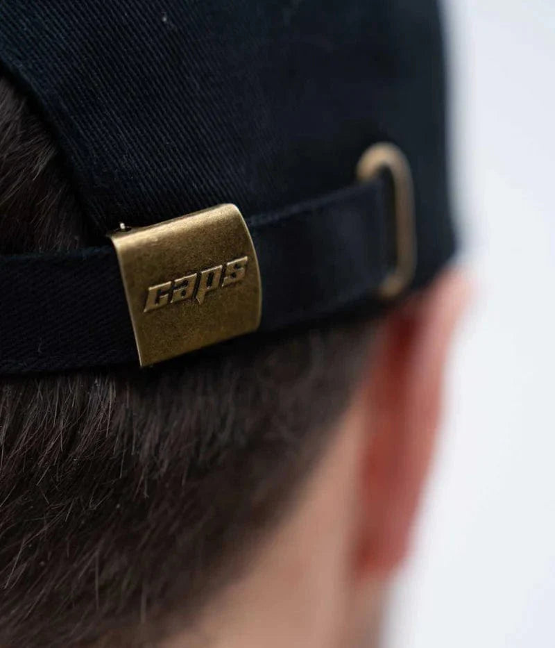 CHAMPAGNE.