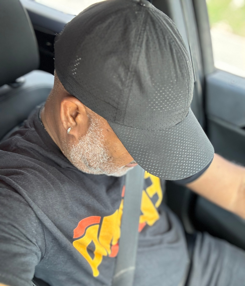 MESH CAP.
