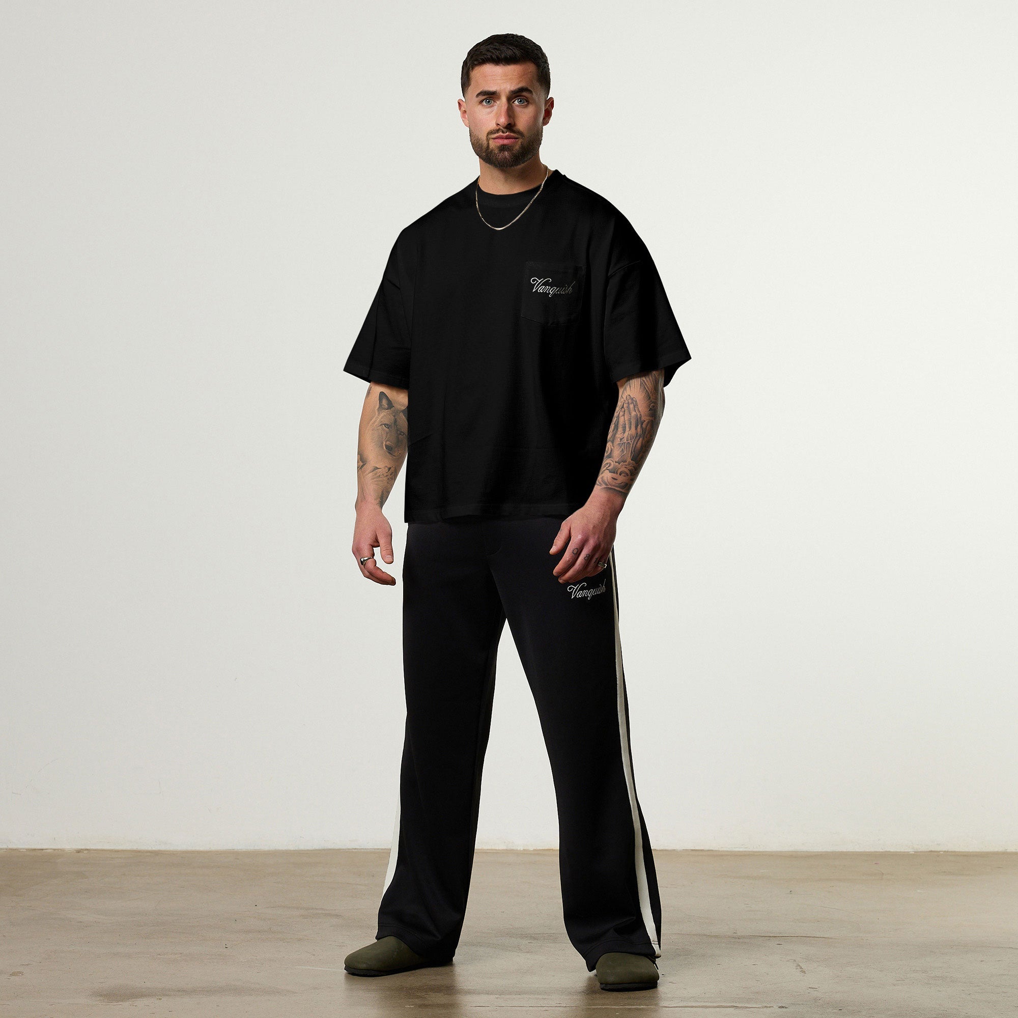 Vanquish Off Season Black Oversized Boxy Pocket T Shirt