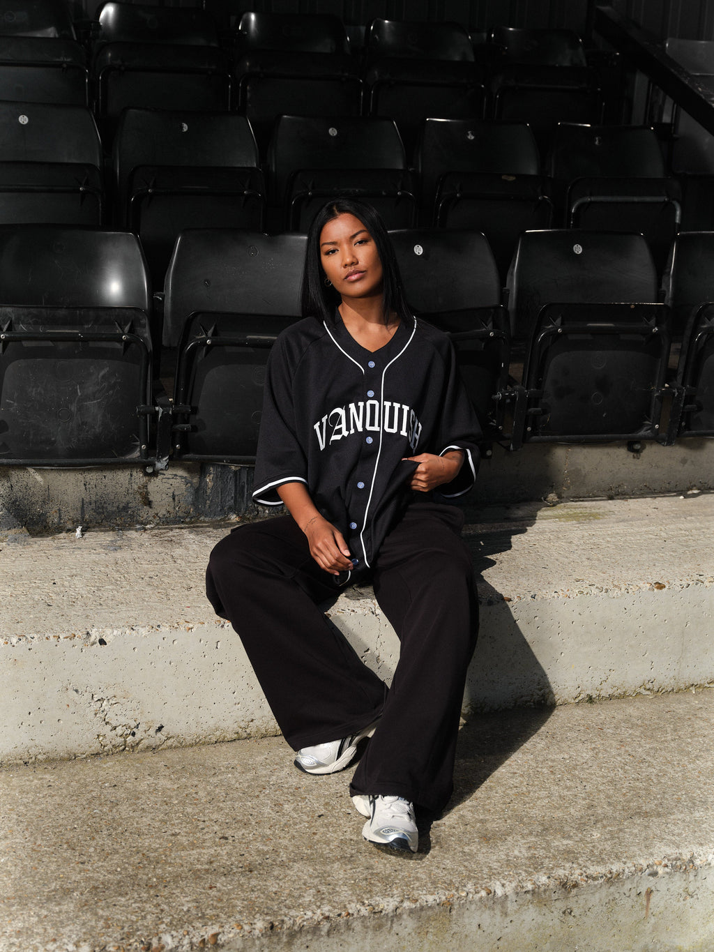 VANQUISH BLACK OVERSIZED BASEBALL JERSEY