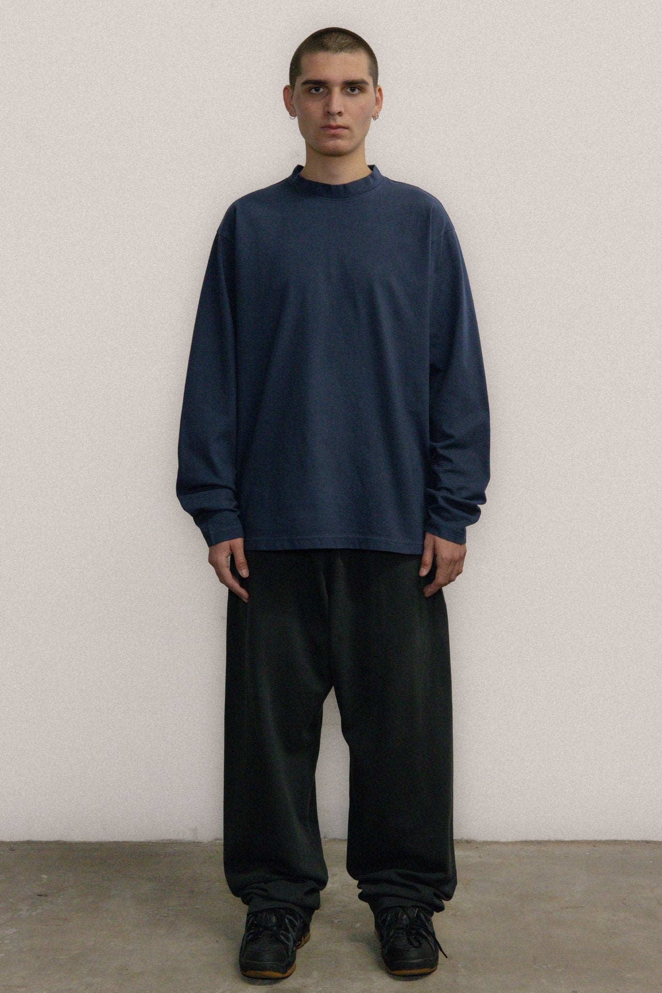 GAP x YZY LONG SLEEVE T-SHIRT